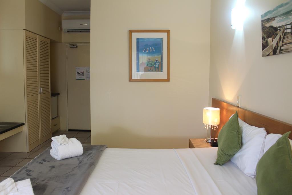 คริสตัล การ์เดน รีสอร์ต แอนด์ เรสเทอรองต์ Hotel แคนส์ ภายนอก รูปภาพ